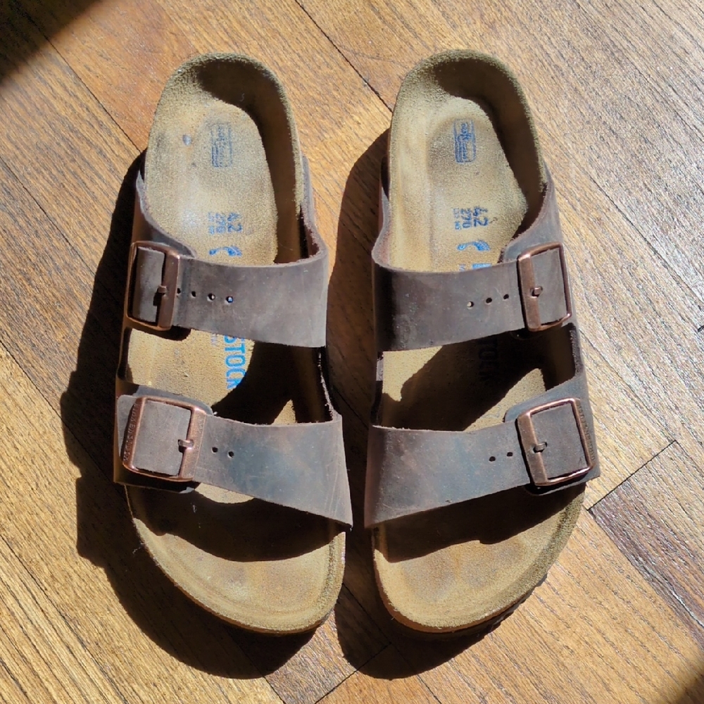 Birkenstock Arizona Soft footbed Leather Sandals - 42 Narrow